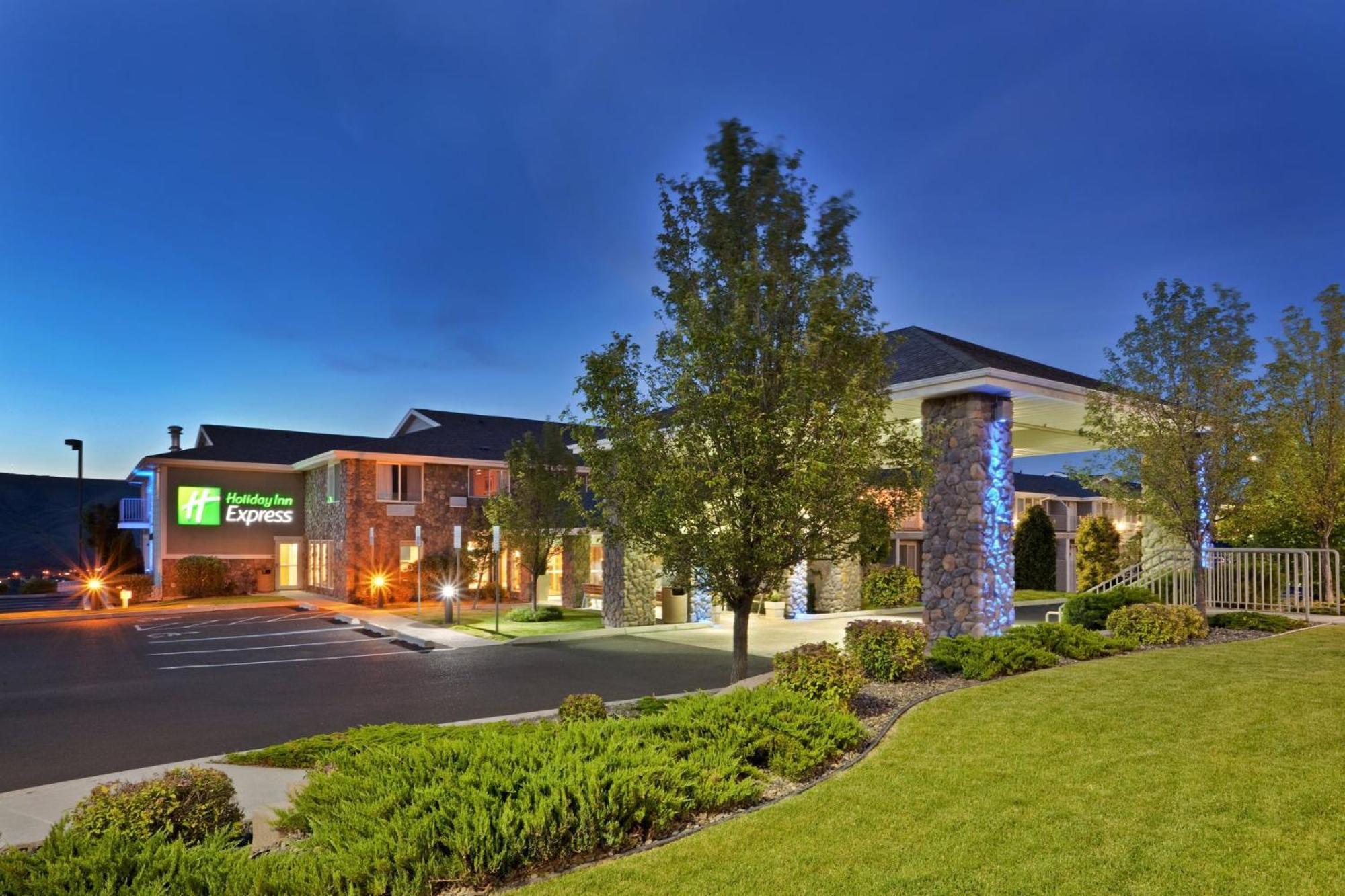 Holiday Inn Express Lewiston By Ihg Exterior photo