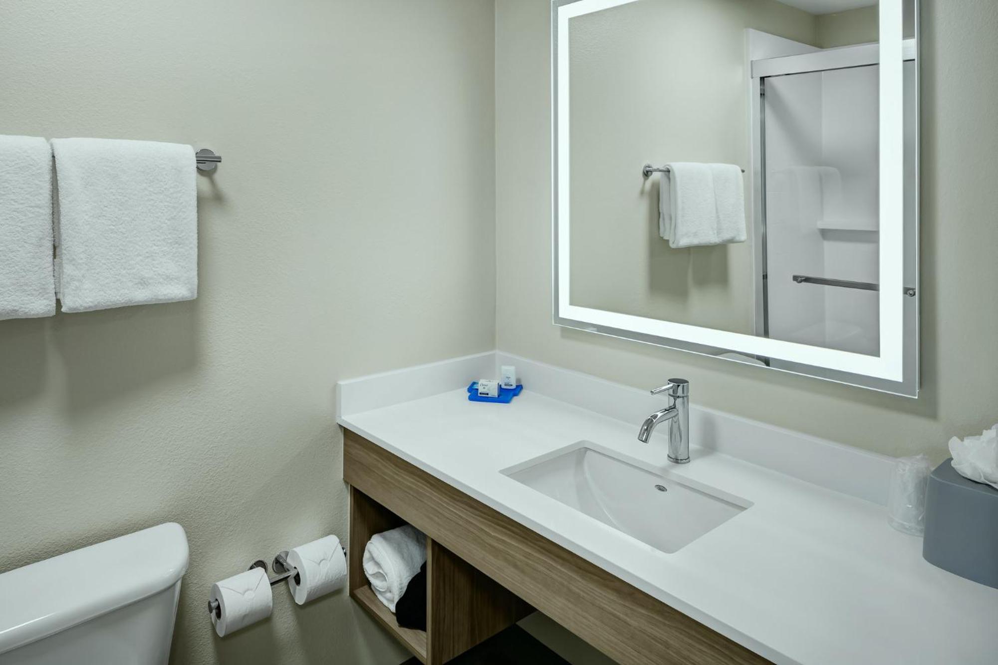 Holiday Inn Express Lewiston By Ihg Exterior photo